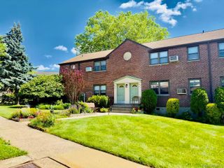246-46 57th Drive upper, Douglaston, NY 11362