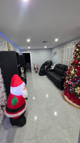 131 PUFFIN COURT, Royal Palm Beach, FL 33411