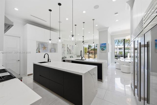 720 Isle Of Palms Dr, Fort Lauderdale, FL 33301