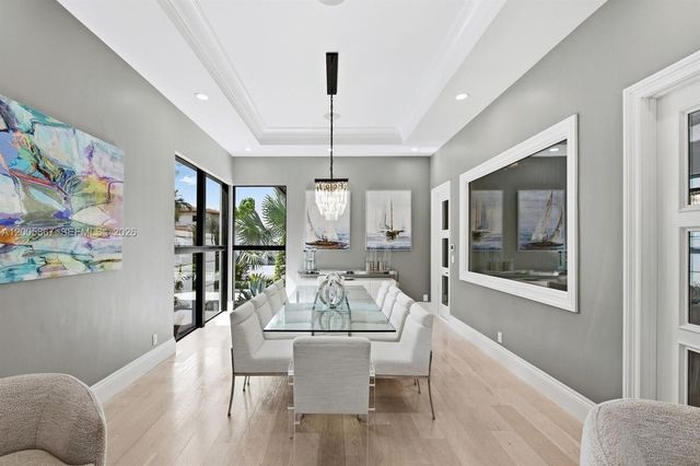720 Isle Of Palms Dr, Fort Lauderdale, FL 33301