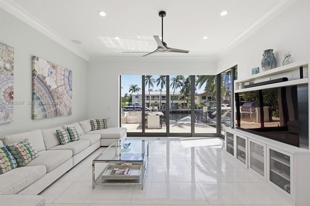 720 Isle Of Palms Dr, Fort Lauderdale, FL 33301