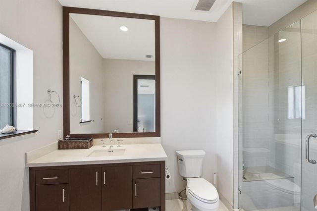 720 Isle Of Palms Dr, Fort Lauderdale, FL 33301