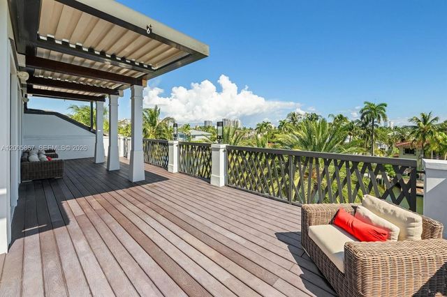 720 Isle Of Palms Dr, Fort Lauderdale, FL 33301