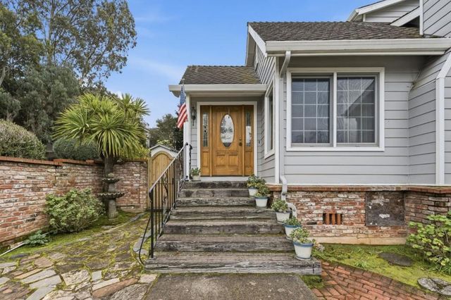 21 Cobblestone Lane, San Carlos, CA 94070