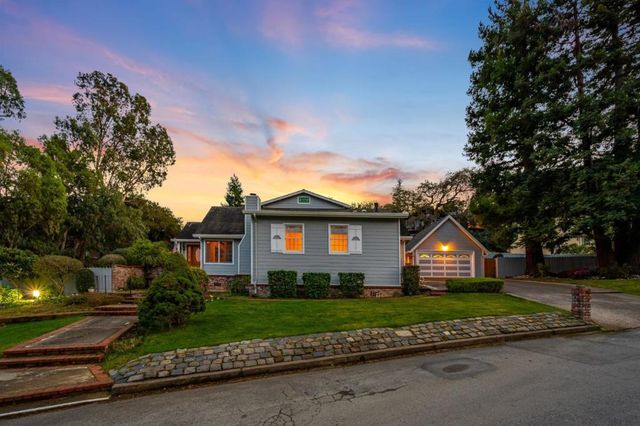 21 Cobblestone Lane, San Carlos, CA 94070