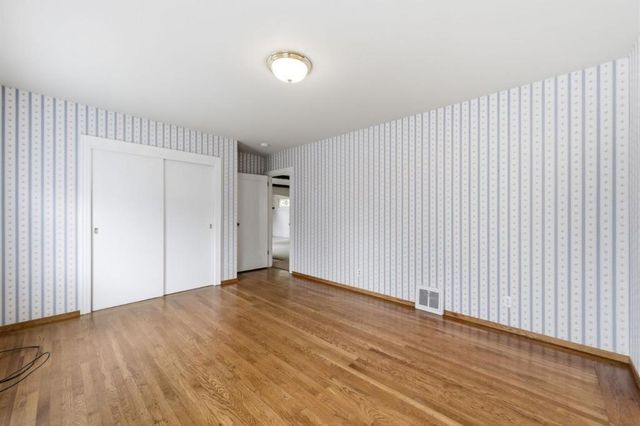 21 Cobblestone Lane, San Carlos, CA 94070