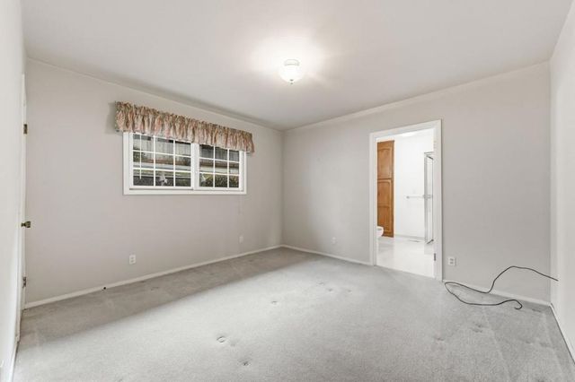 21 Cobblestone Lane, San Carlos, CA 94070