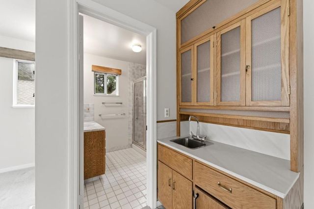 21 Cobblestone Lane, San Carlos, CA 94070