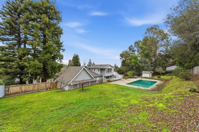 21 Cobblestone Lane, San Carlos, CA 94070