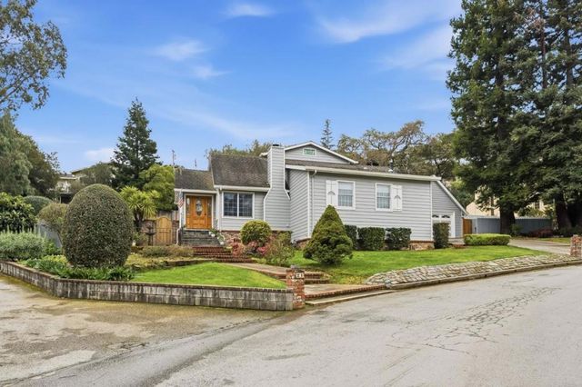 21 Cobblestone Lane, San Carlos, CA 94070