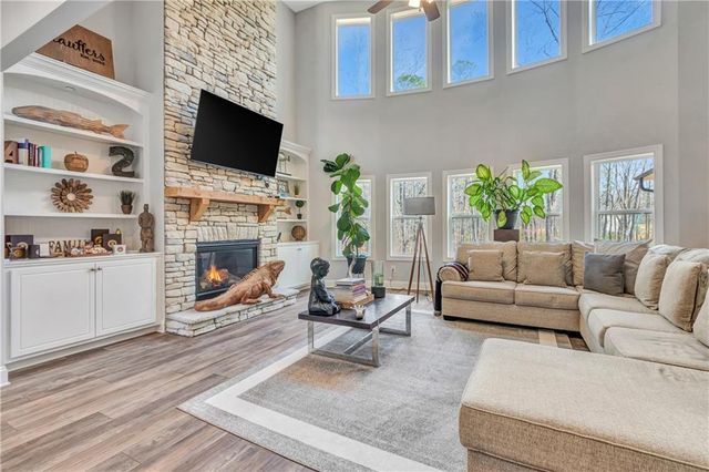 169 Emery Nell Lane, Newnan, GA 30263