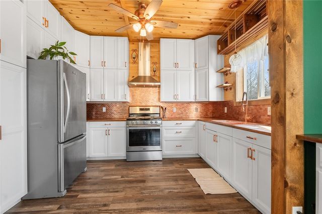 3369 CR 608, Berryville, AR 72616