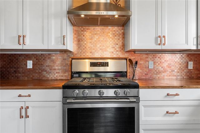 3369 CR 608, Berryville, AR 72616