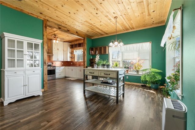 3369 CR 608, Berryville, AR 72616