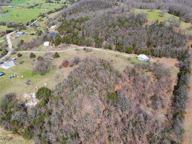 3369 CR 608, Berryville, AR 72616