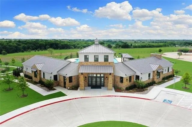 2626 Fieldcrest Lane, Crandall, TX 75114