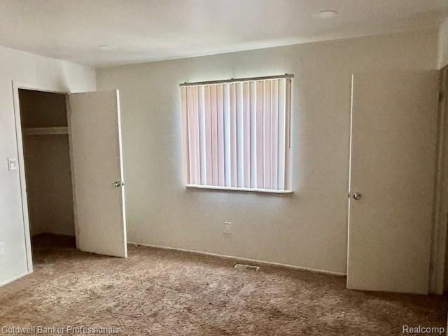 41203 S Woodbury Green Drive, Van Buren, MI 48111