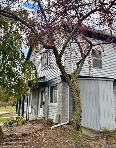 41203 S Woodbury Green Drive, Van Buren, MI 48111
