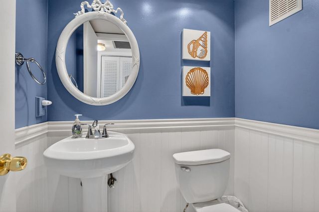 492 W Tilford, Deerfield Beach, FL 33442