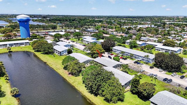 492 W Tilford, Deerfield Beach, FL 33442