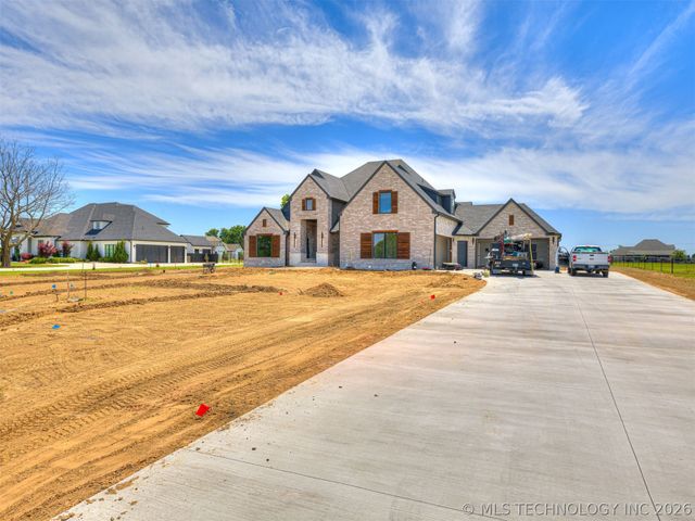 3228 E 169th Street S, Bixby, OK 74008