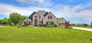 3228 E 169th Street S, Bixby, OK 74008