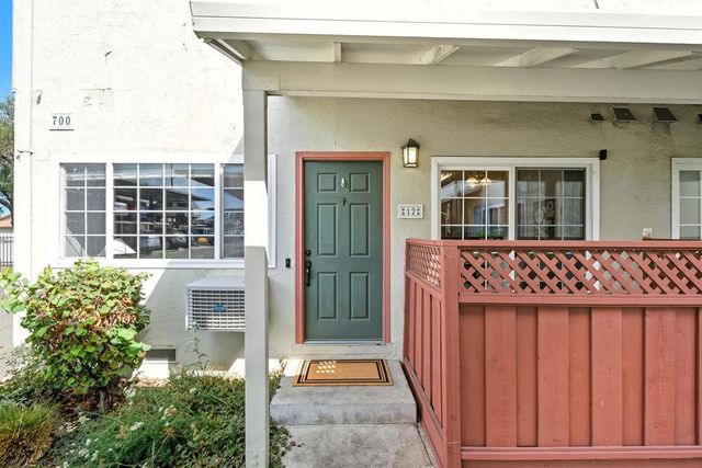 700 Fargo Avenue 12, San Leandro, CA 94579
