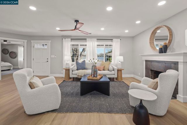 2109 N 6Th St, Concord, CA 94519