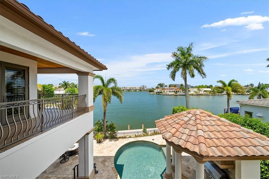 3111 Leeward LN, NAPLES, FL 34103 — exterior