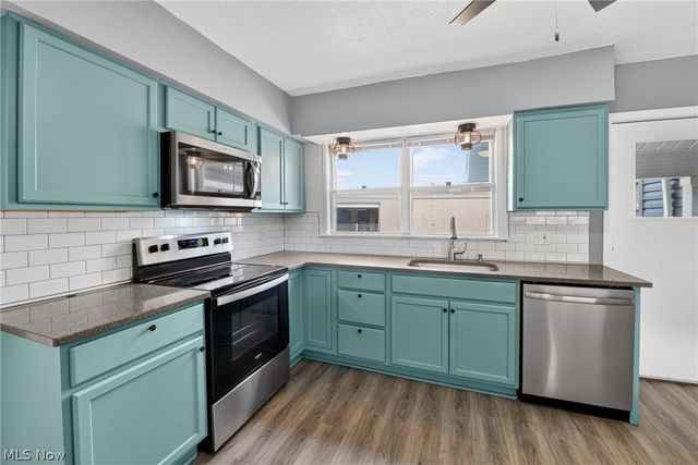 40 E Market Street, Seville, OH 44273