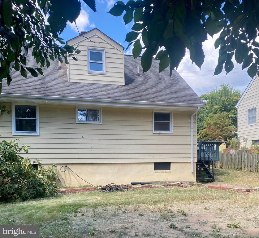 5115 72ND AVE, Hyattsville, MD 20784