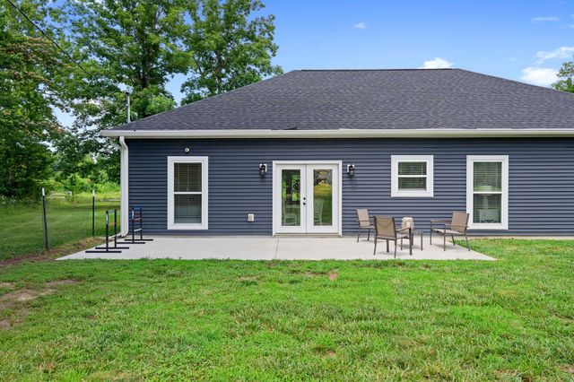 1502 Woosley Rd, Tullahoma, TN 37388