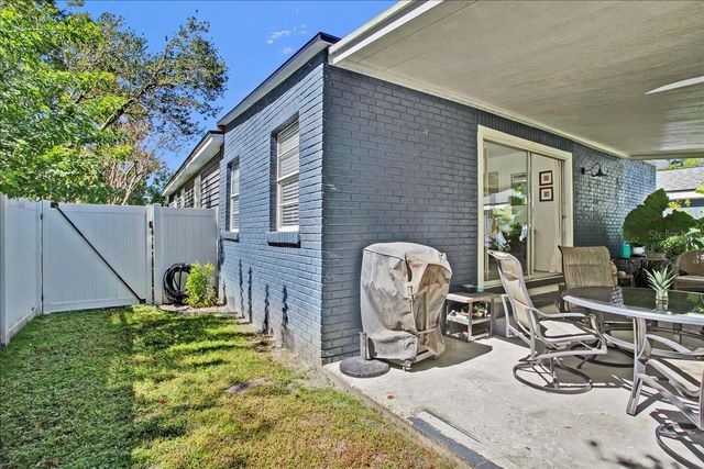 4009 N MUNRO STREET, Tampa, FL 33603