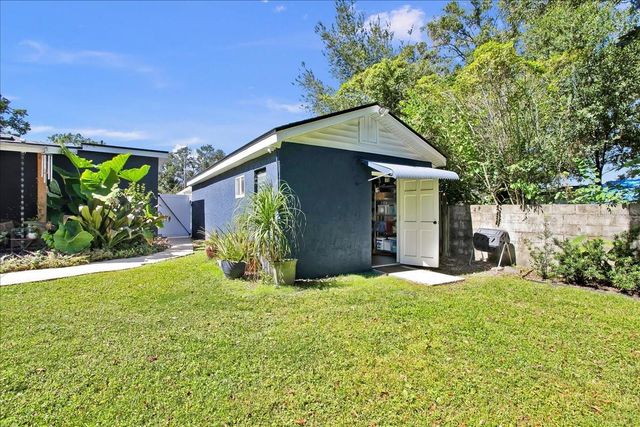 4009 N MUNRO STREET, Tampa, FL 33603