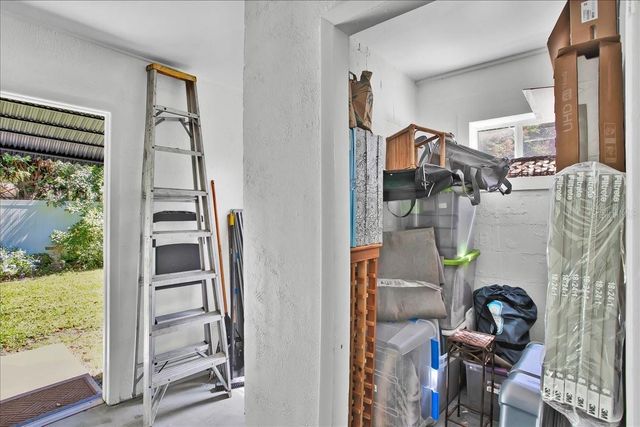 4009 N MUNRO STREET, Tampa, FL 33603