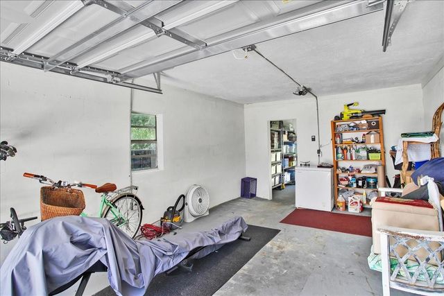 4009 N MUNRO STREET, Tampa, FL 33603