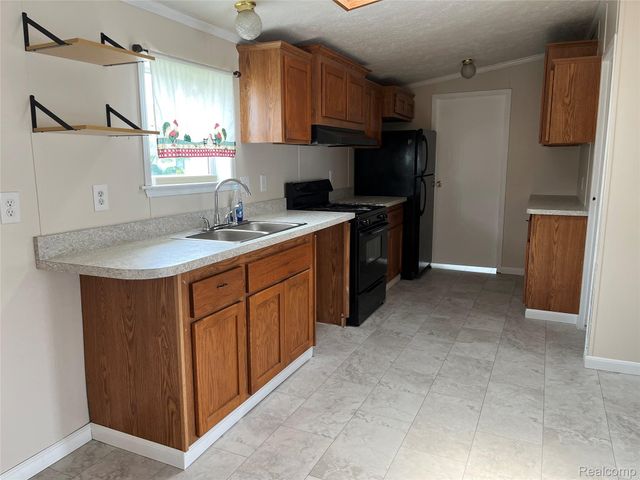 320 Rudbeckia Court, Bedford Township, MI 48133