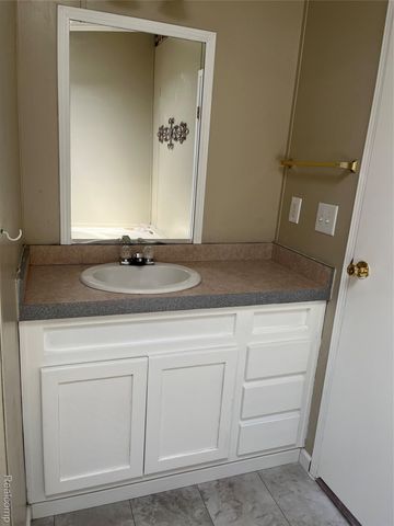 320 Rudbeckia Court, Bedford Township, MI 48133