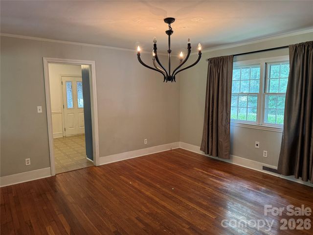 6233 Donna Drive, Charlotte, NC 28213
