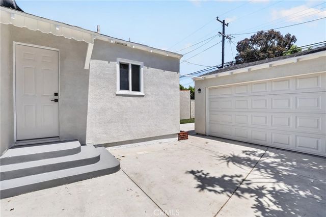 5924 Lewis Ave, Long Beach, CA 90805