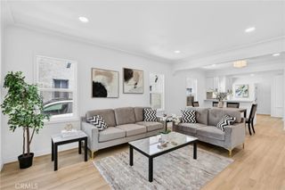 5924 Lewis Ave, Long Beach, CA 90805