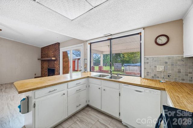 1820 Springsteen Road, Rock Hill, SC 29730