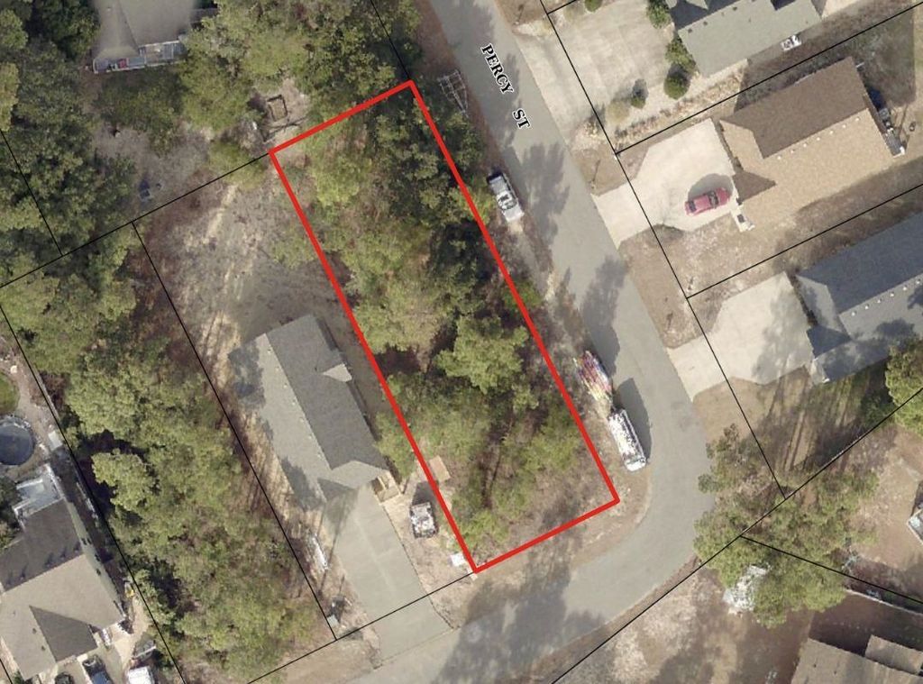 Image 1 of property listing at 0 Dean Street Lot 10, Kill Devil Hills, NC 27948