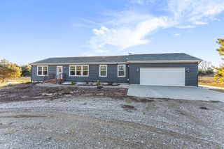 2082 S Mackinaw Trail, Cadillac, MI 49601