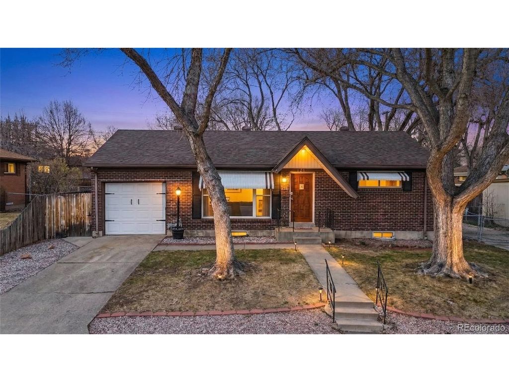 125 Linda Sue Ln, Northglenn, CO 80233