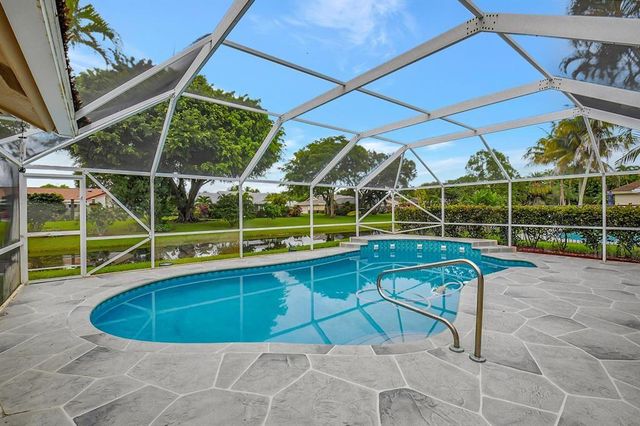 18300 181st Cir, Boca Raton, FL 33498