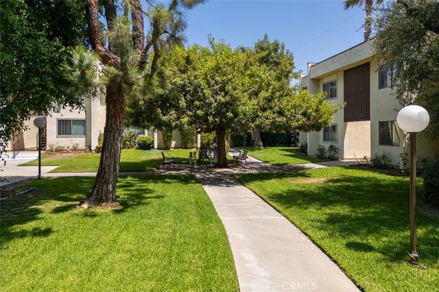 11813 Runnymede Street 28, North Hollywood, CA 91605
