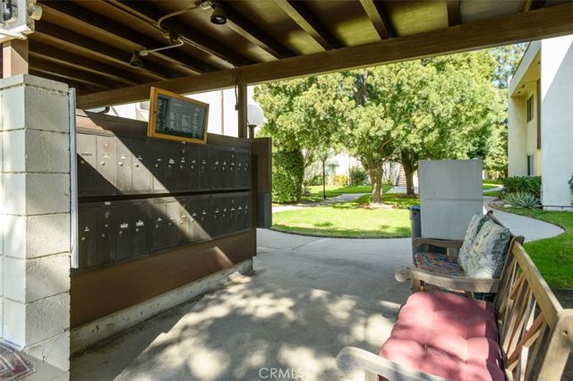 11813 Runnymede Street 28, North Hollywood, CA 91605