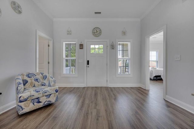 406 1st Ave. N, North Myrtle Beach, SC 29582