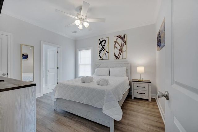 406 1st Ave. N, North Myrtle Beach, SC 29582